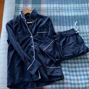J.Crew Women’s End-on-End Cotton Long-Sleeve Pajama Set XS Navy Shirt and Pants